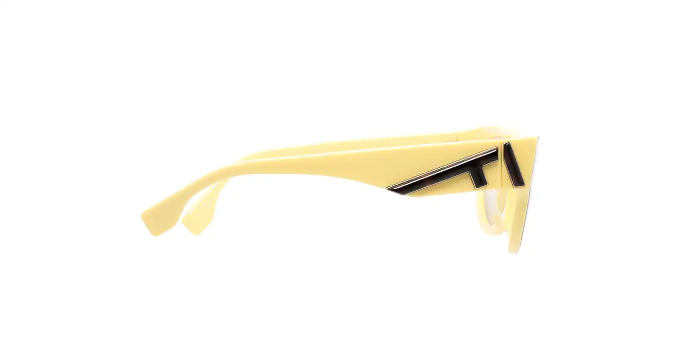Fendi FE40135F 39E s00