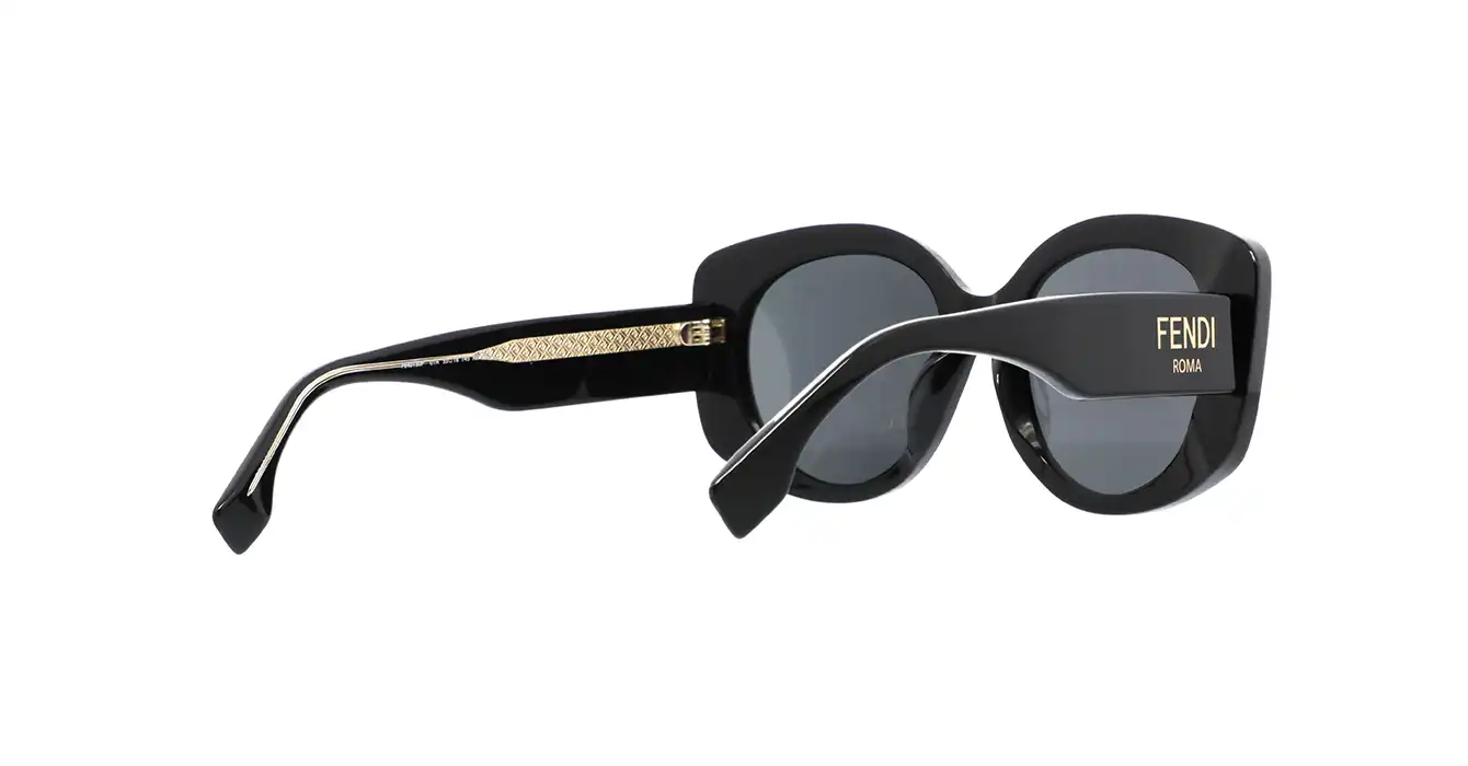 Fendi FE40137F 01A s53