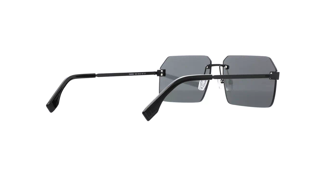 Fendi FE40043U 02A s59