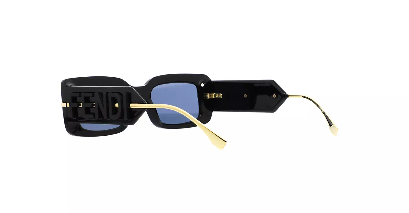 Fendi FE40133I 01V s51