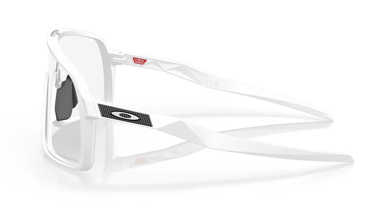 Oakley Sutro (A) Matte White W/ Clear Photochromic (OO9406A-34) s37