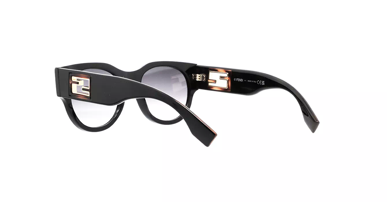 Fendi FE40147I 01B s53