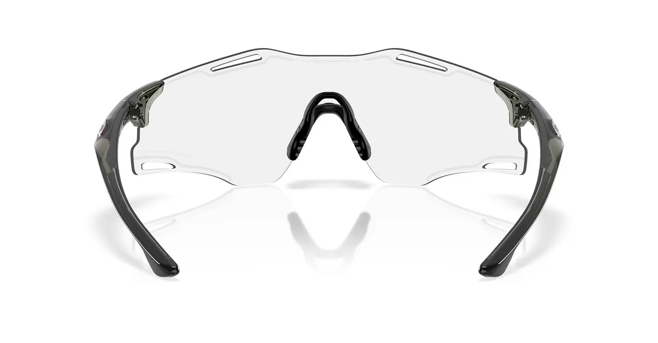 Oakley CYBR Zero Polished Black W/ Clear Photochromic 50% Black (OO9512D-06) s39