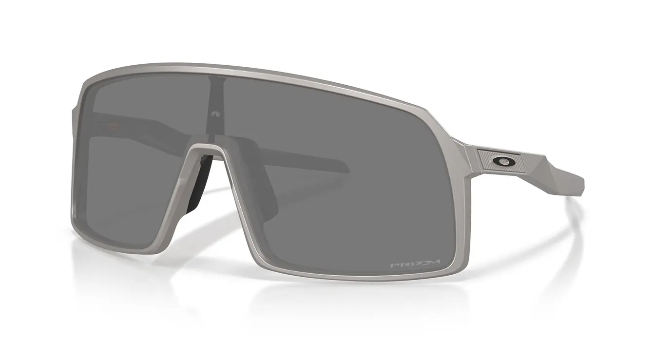 Oakley Sutro (A) Titanium W/ Prizm Black (OO9406A-58) s37