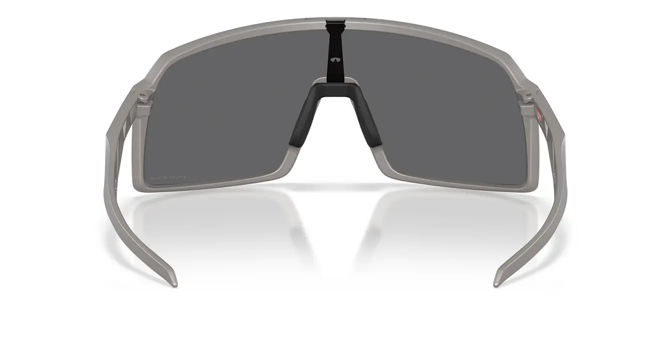 Oakley Sutro (A) Titanium W/ Prizm Black (OO9406A-58) s37