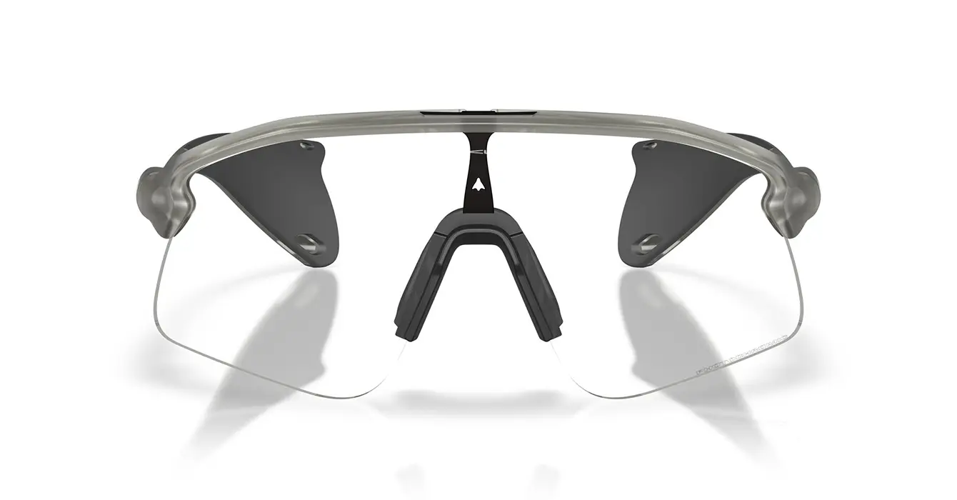Oakley Stunt Devil S Matte Grey Ink W/ Photochromic (OO9518-08) s36