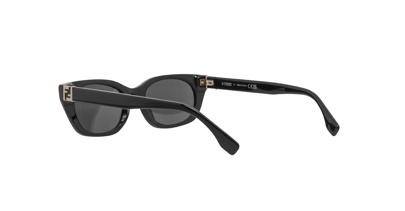 Fendi FE40206I 01A s51