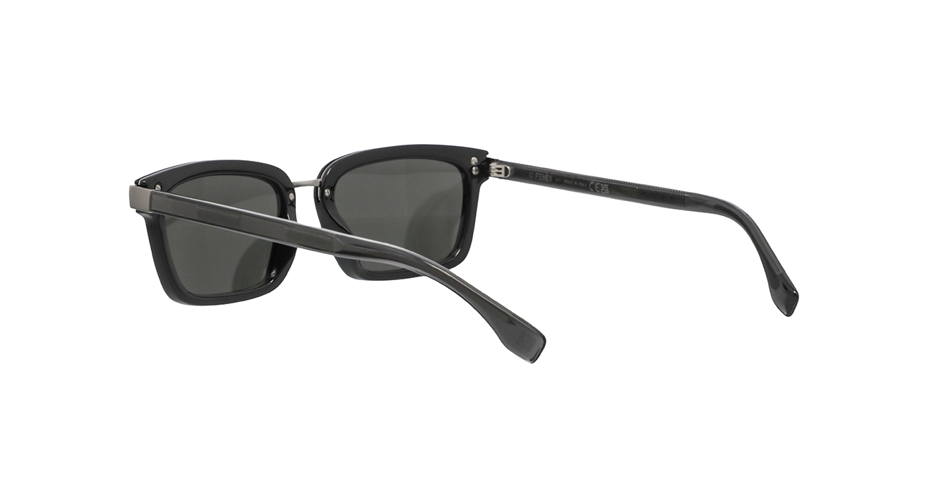 Fendi FE40212I 01C s53